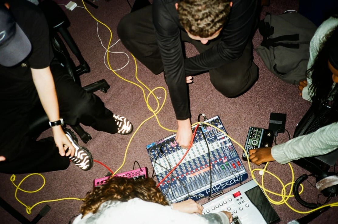 Crawler + Nkisi + 2K88 & Rainy Miller & Bianca Scout